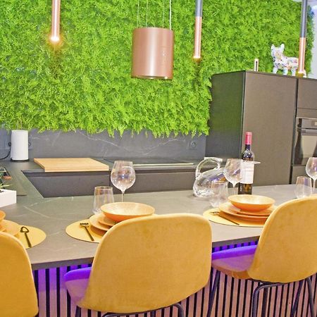 Апартаменты Luxury Garden Jacuzzi Promenade Ницца Экстерьер фото